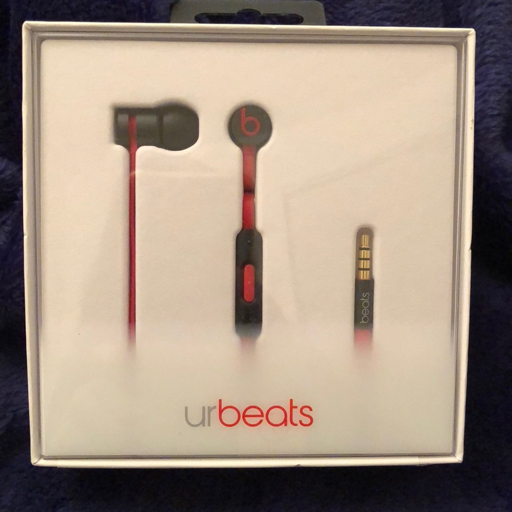 Beats by Dre Ur Beats headphones